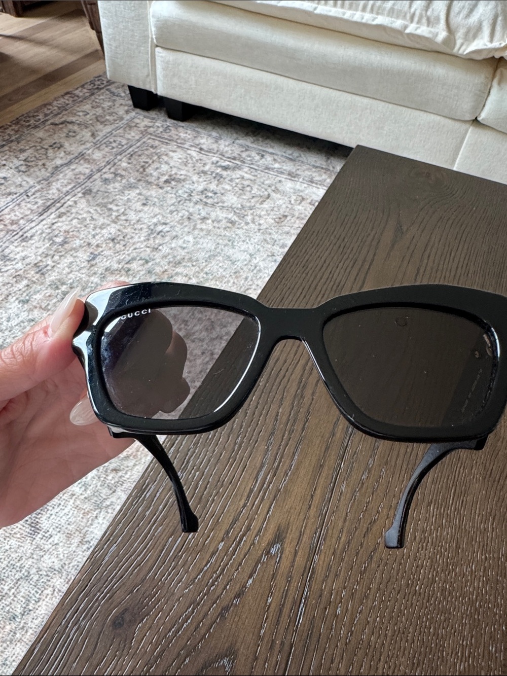 Gucci Sunglasses Black GG1422S - Picture 8 of 9